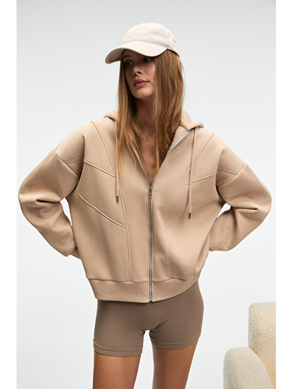 GRIMELANGE VYSELLE Kadın Önü Kesikli Metal Fermuarlı Kapüşonlu Etiket Detaylı Oversize VİZON Sweatshirt