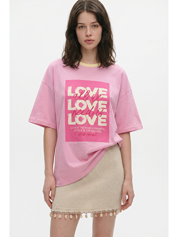 QUZU Love Yazı Baskılı Oversize Tişört Pembe