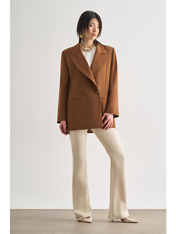 Mizalle Oversize Çift Yırtmaçlı Kahverengi Blazer Ceket