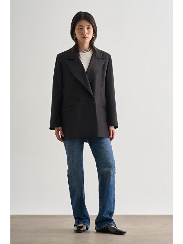 Mizalle Oversize Çift Yırtmaçlı Siyah Blazer Ceket