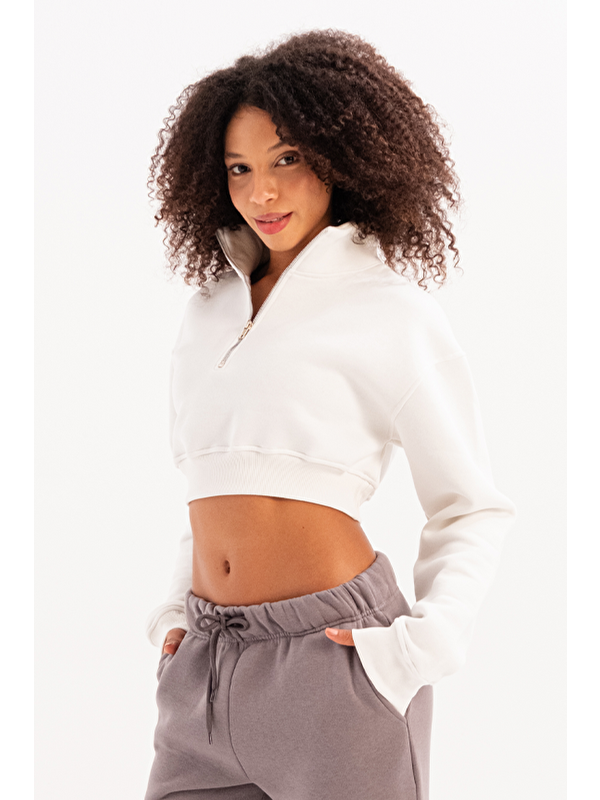 C&City Crop Dik Yaka Yarı Fermuarlı Şardonlu Kadın Sweatshirt Vibe Ekru