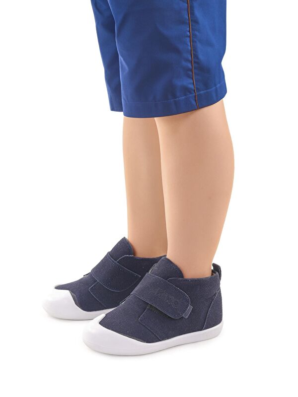 Winnie İlk Adım Cırtlı Erkek Bebek Günlük Bot Ayakkabı - Görsel 3