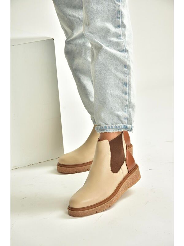 Bej Kadın Bot V555115103 - Görsel 3