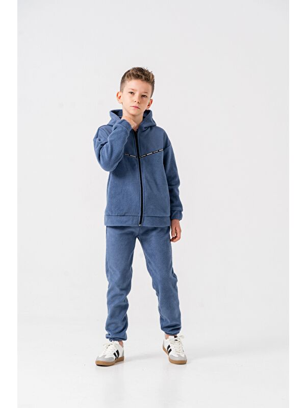 Mışıl Kids Generation Casual Brand Yazılı Şerit Baskılı Polar Erkek Çocuk Alt-Üst Eşofman Takımı