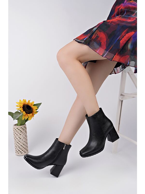 DİVİNA Küt Burun Kalın Topuklu Fermuarlı Kadın Bot - Görsel 4