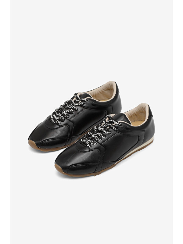 TONNY BLACK Kadın Siyah Cilt Kauçuk Taban Nefes Alabilen Bağcıklı Sneaker