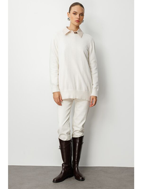 Mizalle Yuvarlak Yaka Oversize Yumuşak Dokulu Ekru Triko Kazak