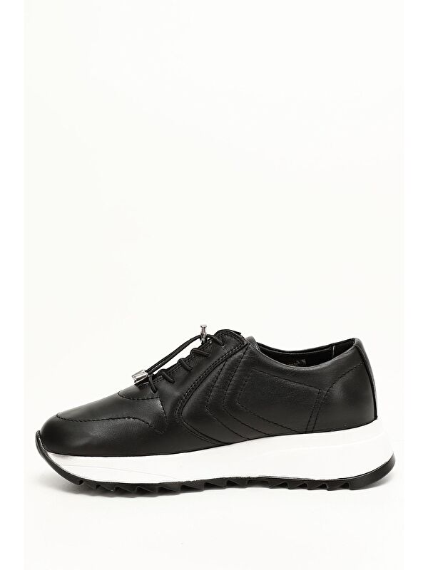 Gonderi(r) Beyaz Gonderi(r) Hakiki Deri Dolgu Taban Bağcıklı Kadın Sneaker