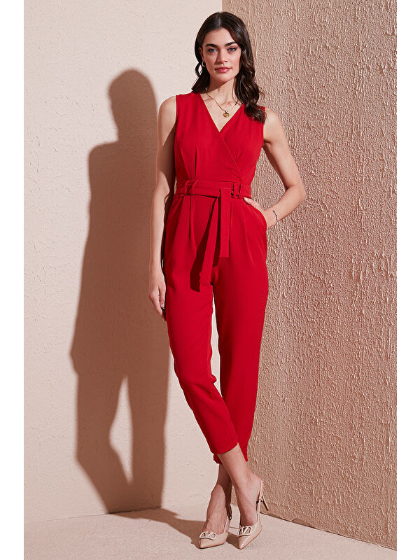Lela Slim Fit Düz Paça Kruvaze Yaka Kemerli Kadın Tulum 6783626