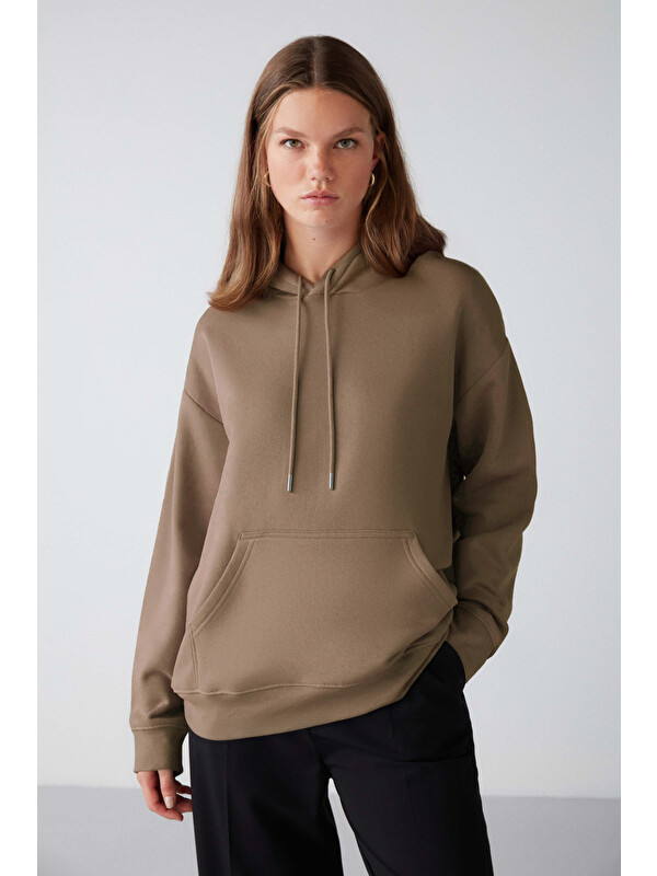 GRIMELANGE Adel Kadın Organik Pamuklu Içi Polarlı Yumuşacık Relaxed Kanguru Cepli Kapüşonlu VİZON Sweatshirt