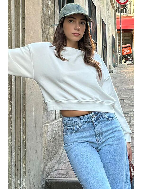 Madmext Ekru Kayık Yaka Kadın Sweatshirt Mg2208