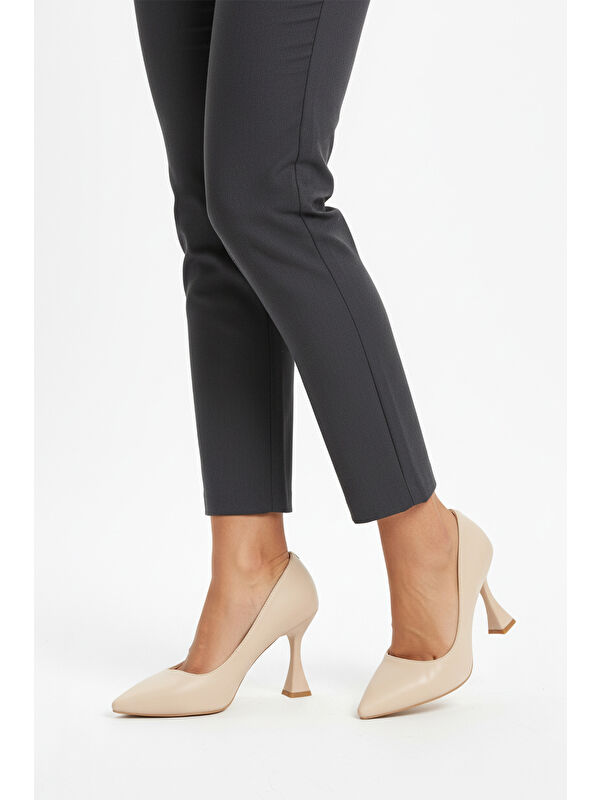 Bej İnce Uzun Kadın Topuklu Abiye Ayakkabı 665127 Z - Görsel 2