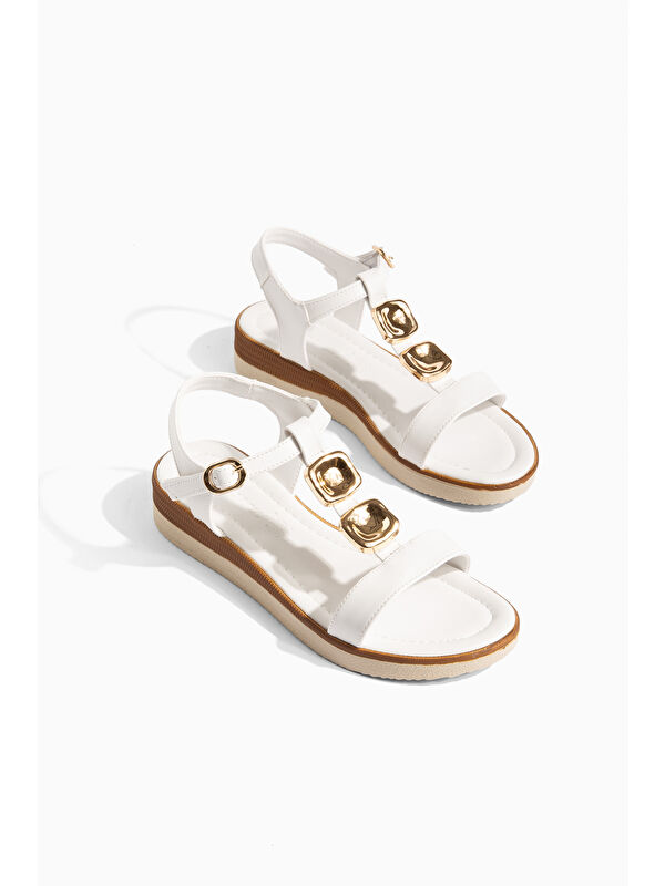Daxtors D0761 Günlük Ortopedik Metal Aksesuarlı Kadın Sandalet
