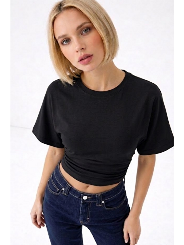 COMBINE Kadın Fashion Slim Fit Siyah Crop Tişört