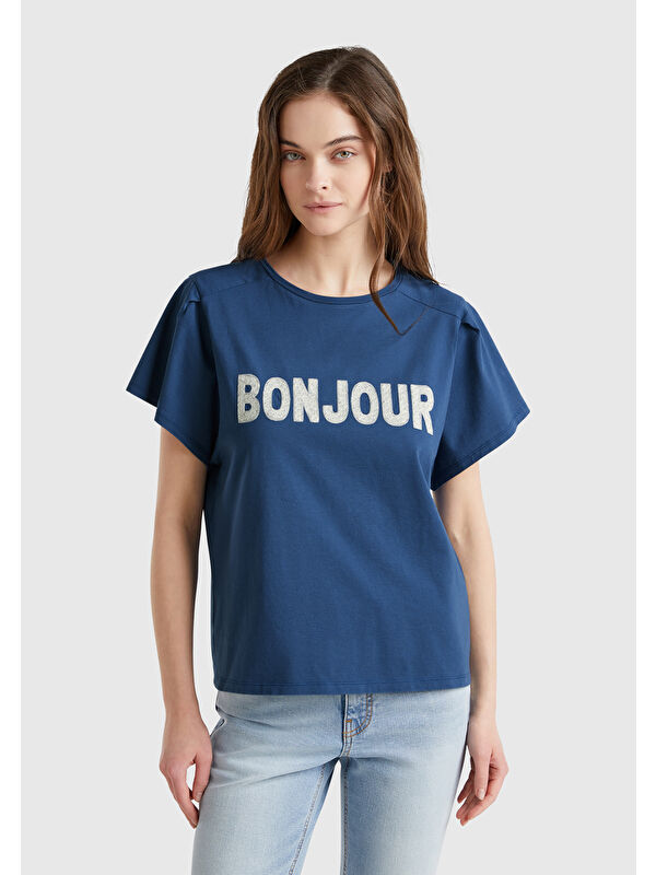 United Colors Of Benetton Kadın Denim %100 Pamuk Önü Yazı Baskılı Relax Fit T-Shirt