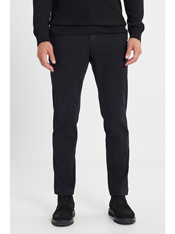 Altınyıldız Classics Erkek Siyah Pamuklu Slim Fit Dar Kesim Armürlü Yan Cep Esnek Casual Pantolon