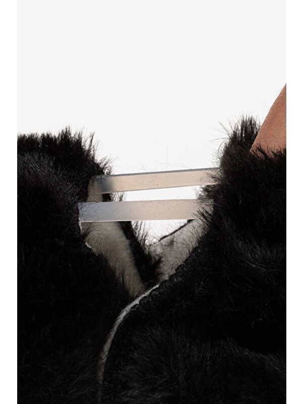 Hopfrög Beyaz Hopfrög Furry Furry Kürk Barefoot Patik (Hediye Seti)