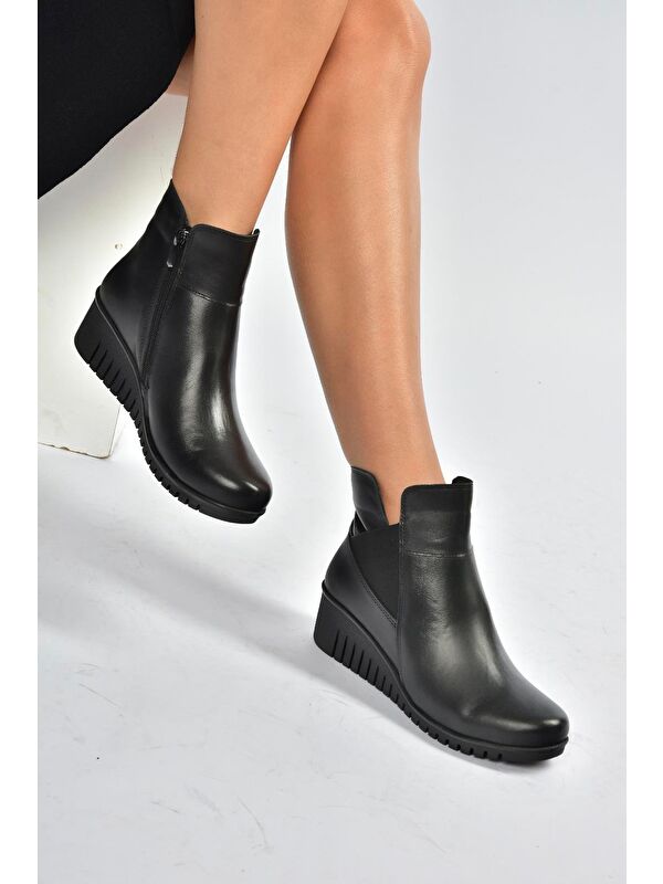 Siyah Kadın Bot V324221103 - Görsel 4