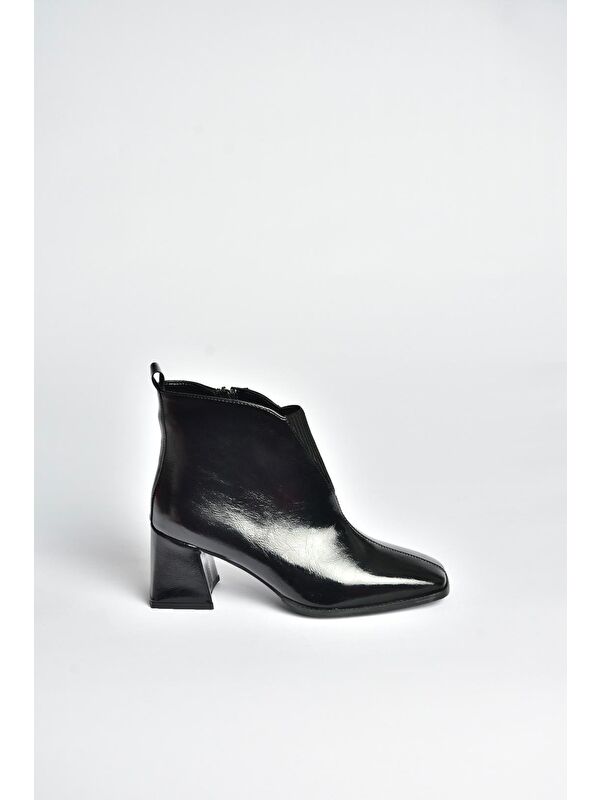 Siyah Kadın Bot V848257460 - Görsel 6