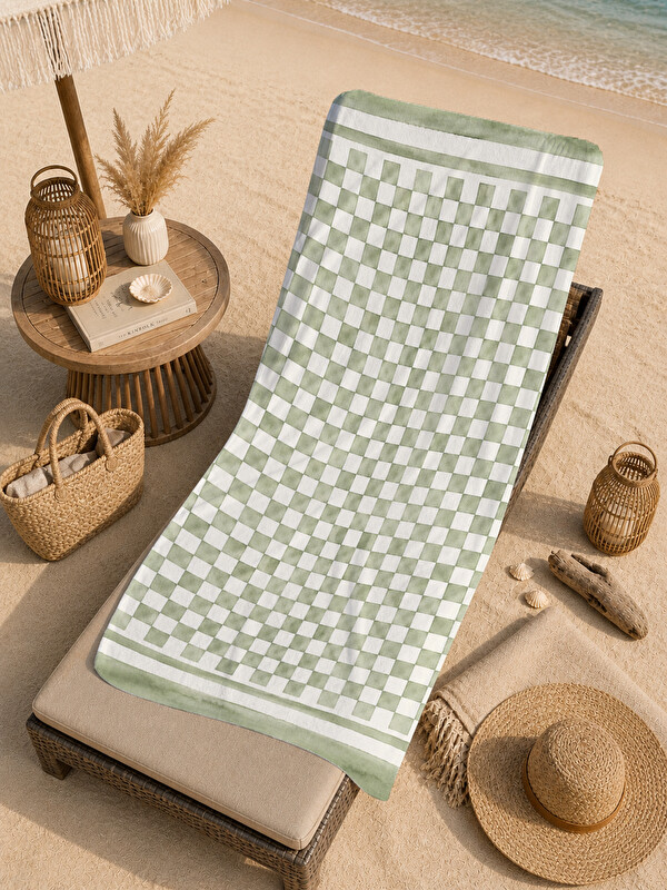 Milbay Grup Pastel Adaçayı Yeşili Mini Kareli Desenli 70x150 Plaj Havlusu - Dijital Baskılı Banyo Havlusu