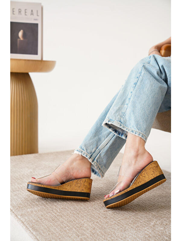 D02002 Günlük Ortopedik Dolgu Topuklu Kadın Terlik - Görsel 4