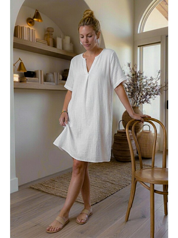 Chiccy Beyaz Alttan Britli Yaka Kısa Kol Casual Pamuklu Oversize Dokuma Elbise 100 68