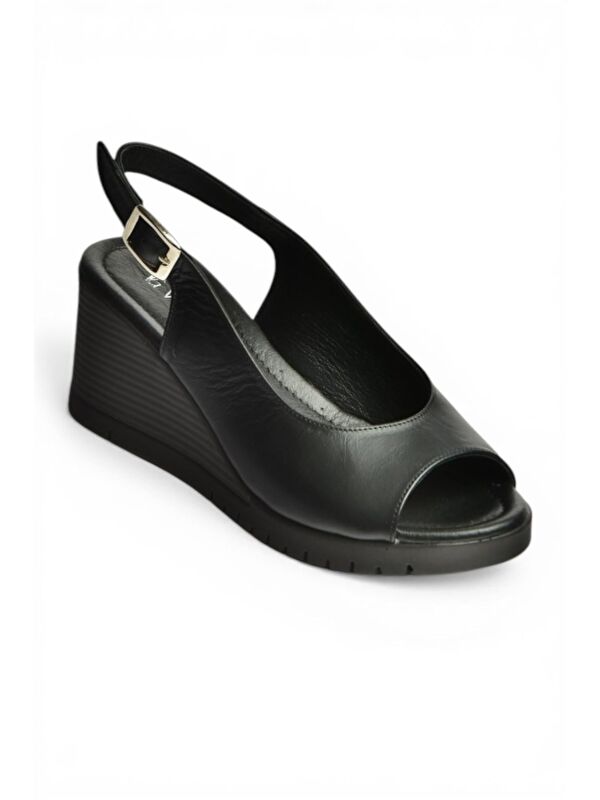Fox Shoes Siyah Kadın Sandalet Y555344003