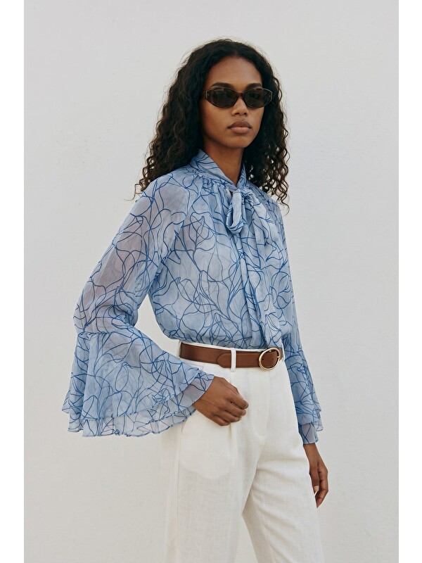 SATEEN Desenli Fularlı Bluz - Mavi