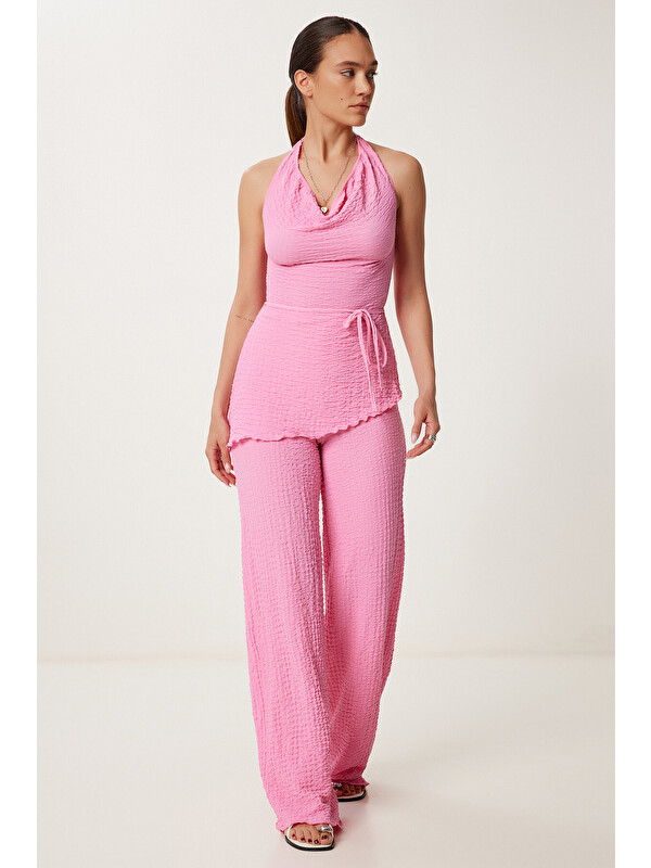 Happiness İstanbul Boyundan Geçmeli Bluz Pantolon Esnek Örme Takım PEMBE LDP0048