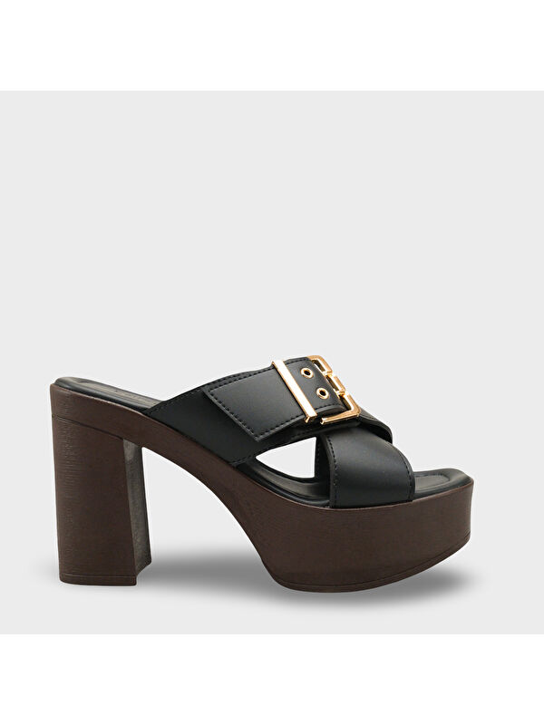 Capone Outfitters Marlo Platform Çapraz Bantlı Metal Tokalı Kadın Terlik