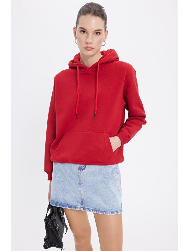 TUDORS Kadın Relax Fit Rahat Kesim Pamuklu Kapüşonlu Kanguru Cepli Kırmızı Sweatshirt
