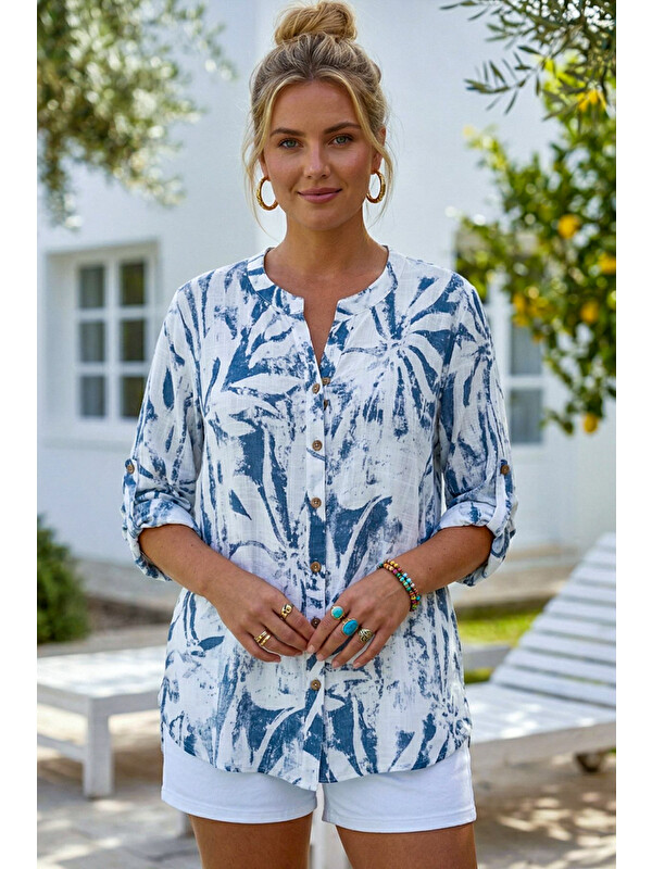 Chiccy Beyaz-Lacivert Hakim Yaka Düğmeli 3/4 Kol Yırtmaçlı Casual Pamuklu Oversize Dokuma Gömlek 73 60