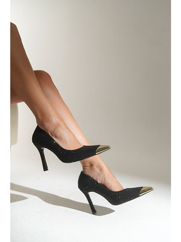 Capone Outfitters Siyah Capone Outfitters Olivia Taşlı Sivri Metal Burunlu Orta Topuklu Saten Abiye Stiletto