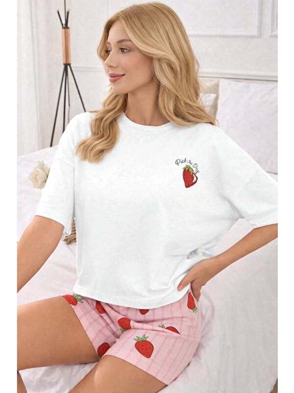 carla10 Çilek Desenli Şortlu Kadın Pijama Takımı – Beyaz/Pembe