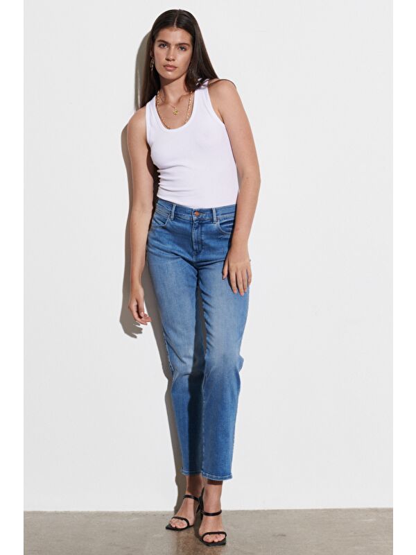 Wrangler Mavi Straight Fit Yüksek Bel Düz Paça Esnek Jean Pantolon