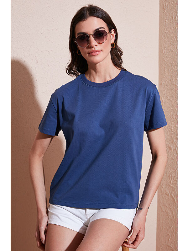 Lela Pamuklu Oversize Fit Bisiklet Yaka Kadın T Shirt 5866097