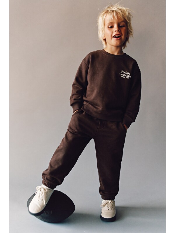 Magu Çocuk Cool Vibes Baskılı Kahverengi Sweatshirt Ve Eşofman Altı Takımı