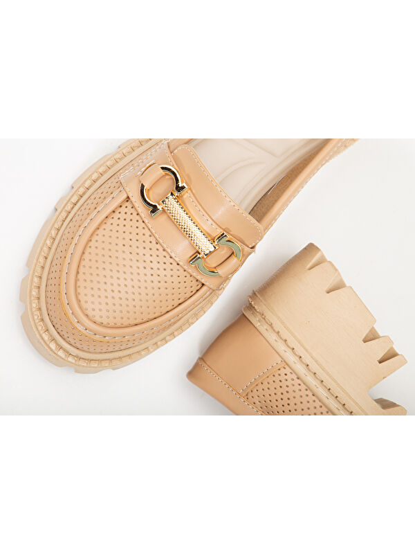 Kadın Nude Cilt Rahat Kalıp Yüksek Poli Taban Önü Tokalı Loafer - Görsel 5