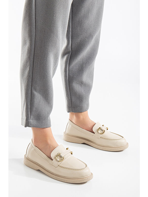 Kadın Ten Cilt Rahat Kalıp Önü Tokalı Günlük Loafer - Görsel 3