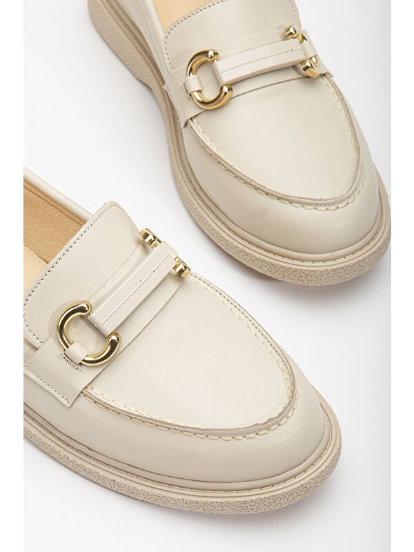 Kadın Ten Cilt Rahat Kalıp Önü Tokalı Günlük Loafer - Görsel 4