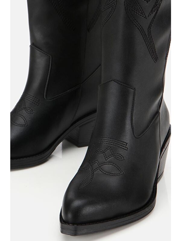 Kadın Siyah İşlemeli Kalın Topuklu Çizme - Görsel 6