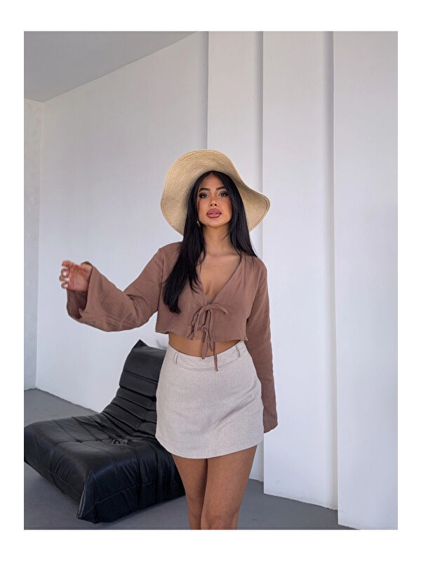 Hazelin Kadın Camel Önden Bağlamalı Müslin Kumaş Crop Bluz HZL25S-DSB104071