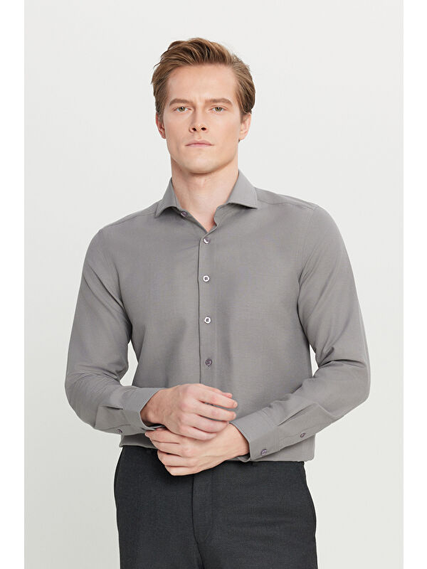 Altınyıldız Classics Erkek Gri Pamuklu Oxford Tailored Slim Fit Dar Kesim Küçük İtalyan Yaka Armürlü Gömlek