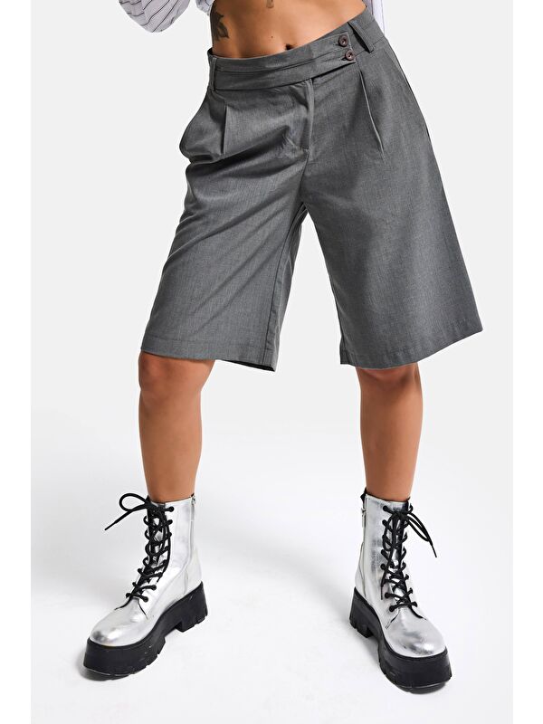 It's Basic Kadın Gri s6 Baggy Fit Maxi Boy Bermuda Şort
