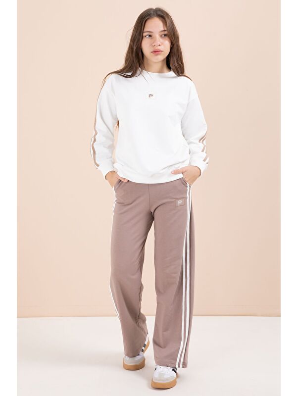 Cansın Mini Kahverengi Şerit Detaylı Geniş Paça Nakışlı Kız Oversize Eşofman Takımı 23455