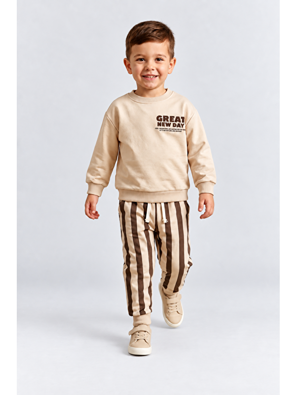 Ahengim Erkek Çocuk Great New Day Baskılı Sweatshirt ve Çizgili Eşofman Altı 2’li Takım Ak124