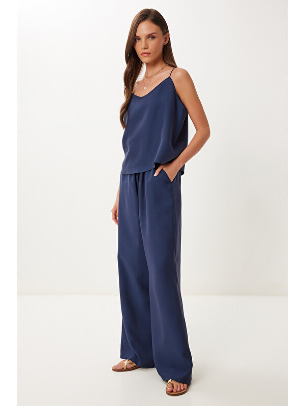 Happiness İstanbul Askılı Modal Bluz Pantolon Takım LACİVERT LRV0108