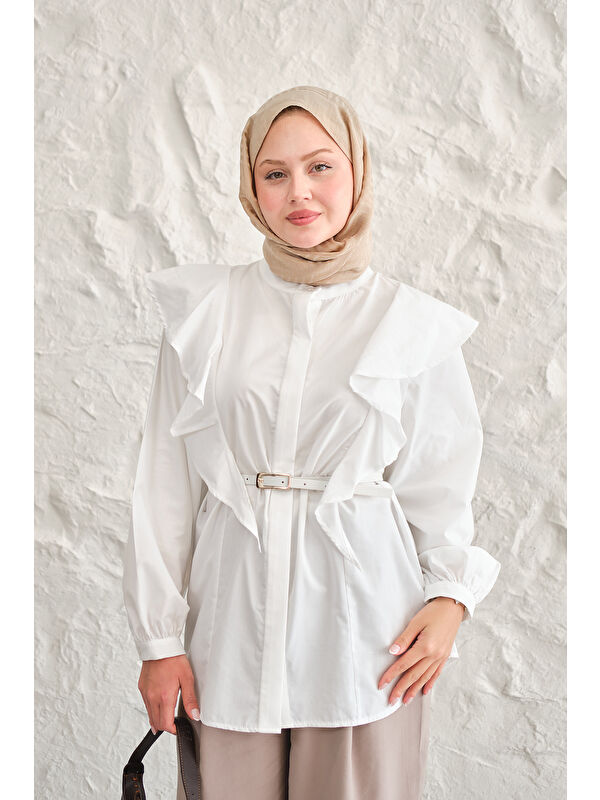Locco Moda Kadın Gizli Düğme Detay Omuzdan Volanlı Gömlek Beyaz