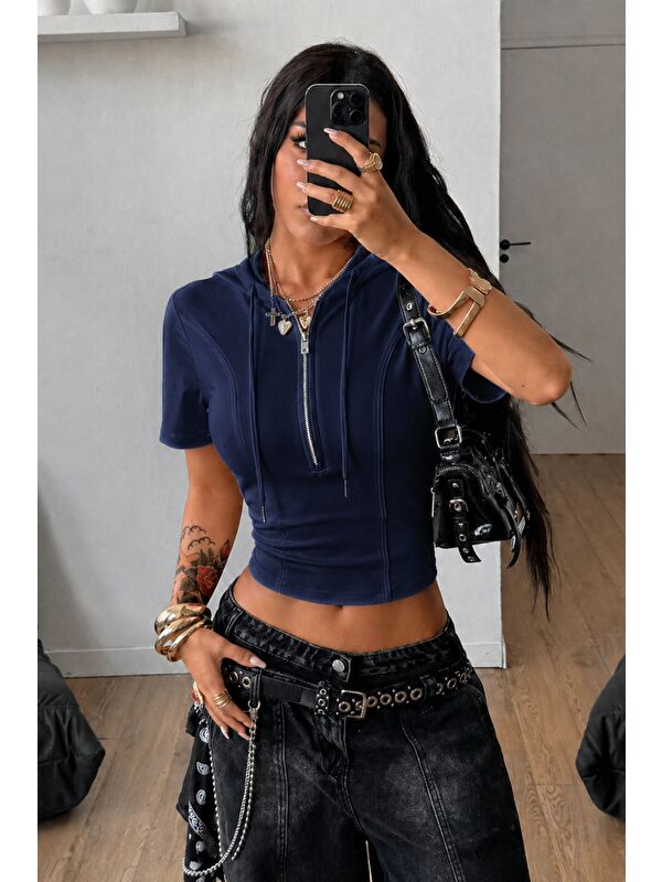 Tarz Cool Kapüşonlu Crop Tişört Fermuarlı Kısa Kollu Kadın Üst Body