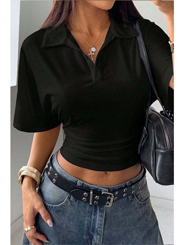 Tarz Cool Kadın Beyaz Crop Belden Oturan Tişört Polo Yaka Modern Tasarım